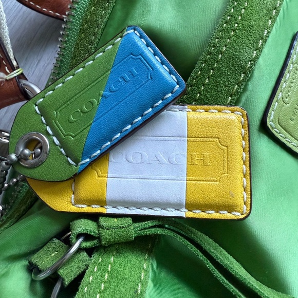 Coach Green and Brown Shoulder Bag with Adjustable Strap - Picture 5 of 16